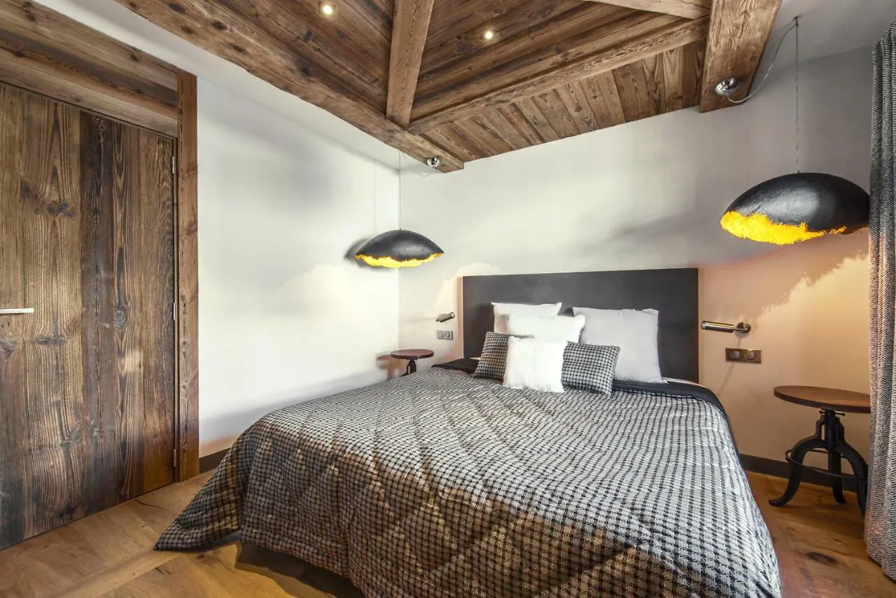 Penthouse Le Savoie - Les Chalets Covarel Val-d'Isere France